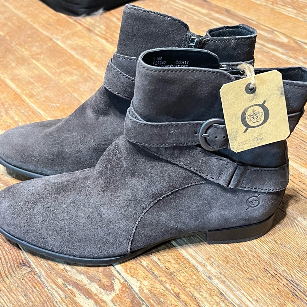 Born Women leather Ankle Boots